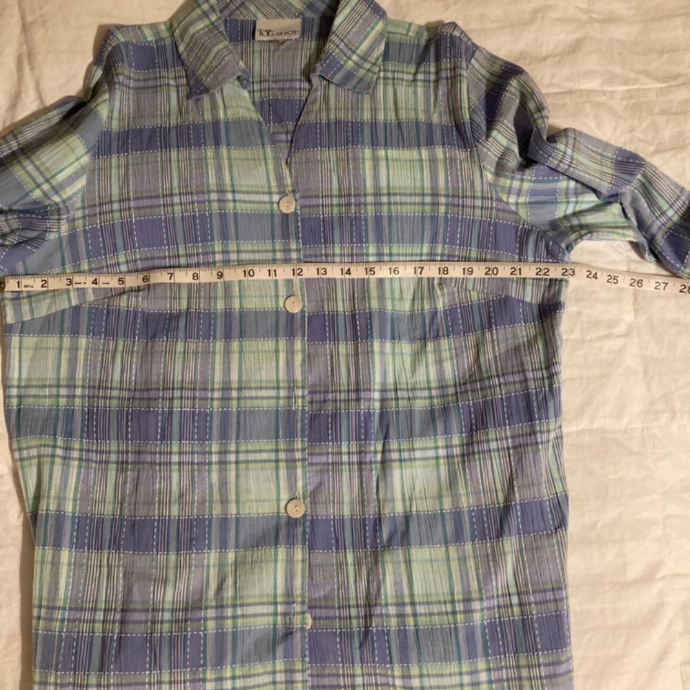 plaid button down top - Picture 3 of 4